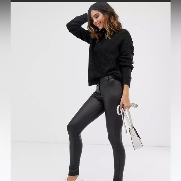 Vero Moda funnel neck side stitch sweater s2. - Picture 1 of 12